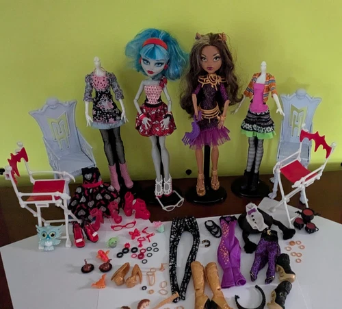 Monster High dolls and accessories lot jewelry clothes food chairs