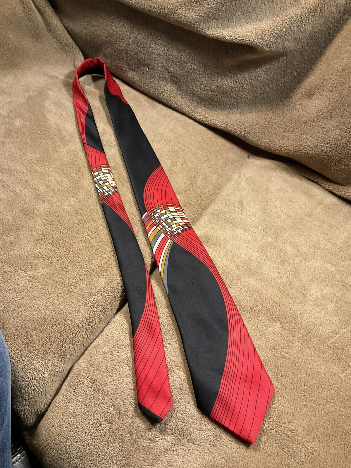 Picture 1 of 8