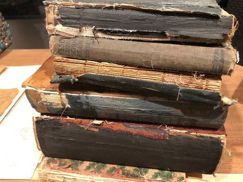 GRANDE lotto di pagine di libri vintage e antichi * mix casuale da una pila enorme!!Diario dell'artigianato - Foto 3 di 4