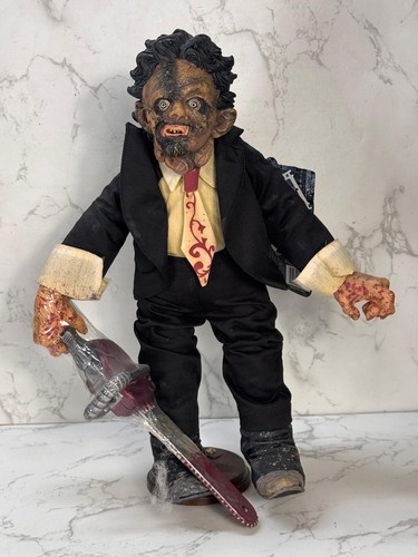 Mezco Cinema Of Fear Deluxe Plush Series 2 Leatherface NEW - 第 1/7 張圖片