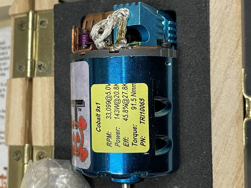 NEW TRINITY COBALT SPEC 9T BRUSHED MOTOR RC PARTS VINTAGE RC CAR NOS TRI10065 - Image 2 of 4