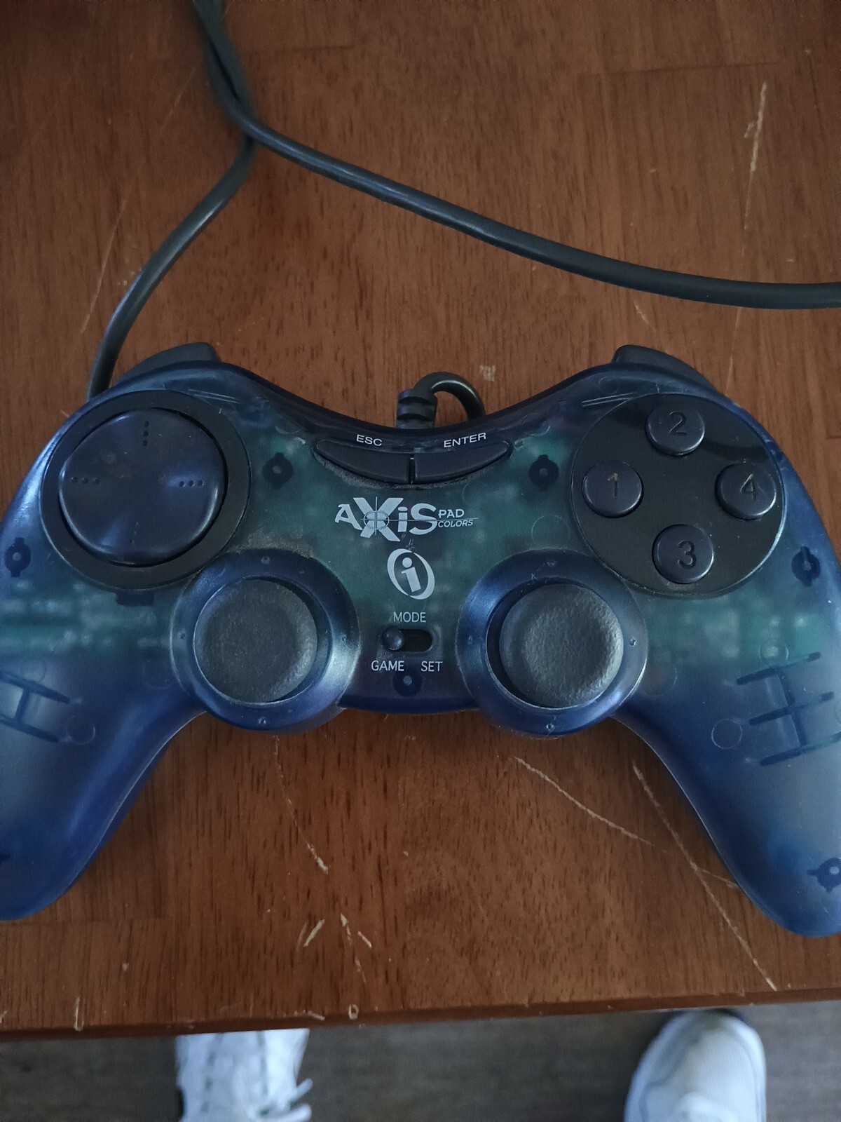 Picture 1 of 4