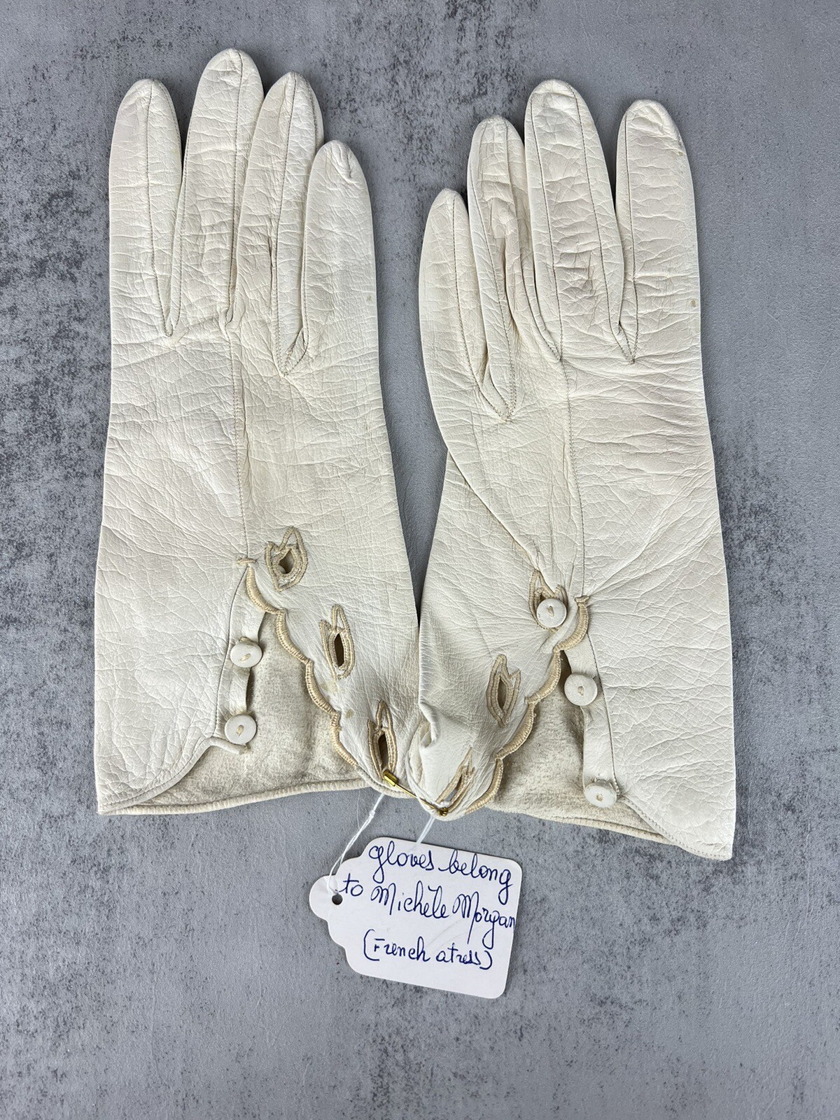 Vintage Leather gloves worn by 1940s Hollywood Mo… - image 1