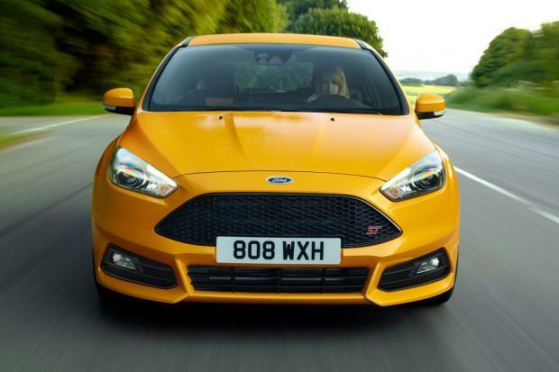 FORD FOCUS MK3.5 ST GLOSS BLACK FRONT BUMPER FOG LIGHT COVERS SURROUNDS GRILLES