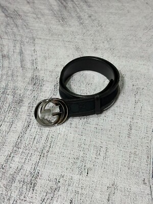 GUCCI ブラックレザーベルト 80-32 GUCCI ブラックレザー ベルト GGロゴ 80/32