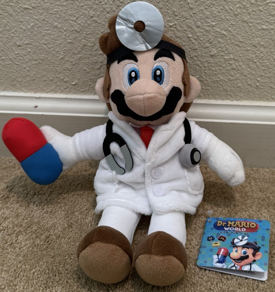 Dr. Mario World Doctor Mario Plush 9