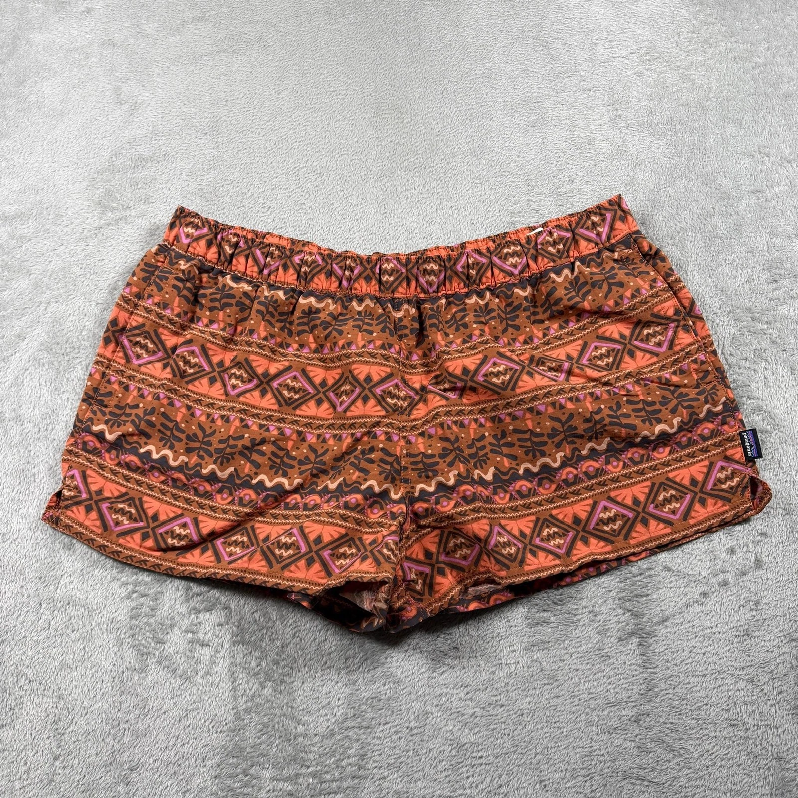Patagonia Barely Baggies Womens XL Orange Tribal Print 2.5" Lined Swim Hot Pants