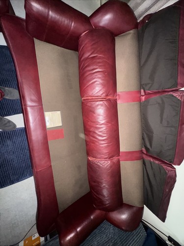 Thomasville Leather Couch Sofa - Picture 3 of 4