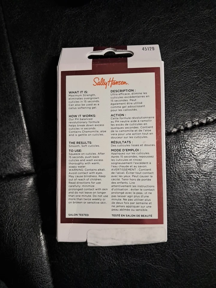 Paquete de 1 removedor instantáneo de cutículas Sally Hansen de 1 fl oz en 15 segundos Foto 2 de 2