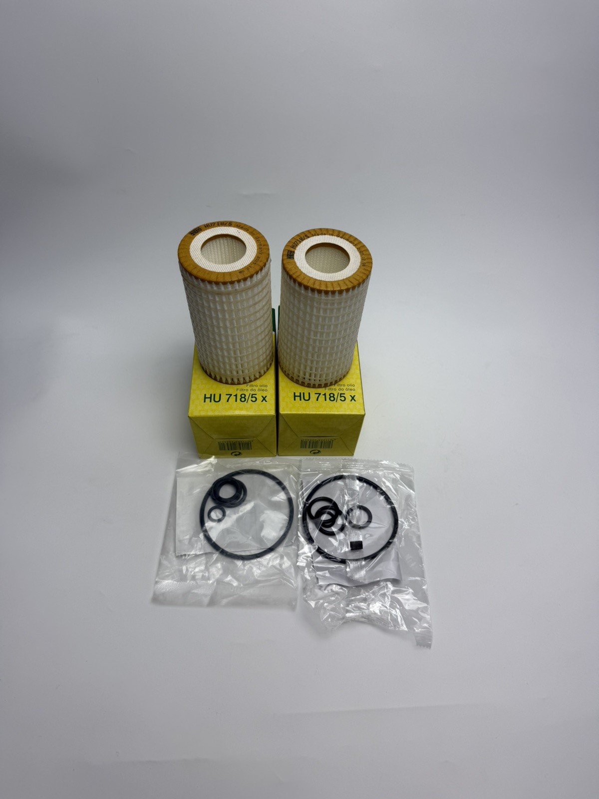 Mercedes Dodge Chrysler Mann Fleece Oil Filter Kit HU718/5x  000 180 26 09 qty.2