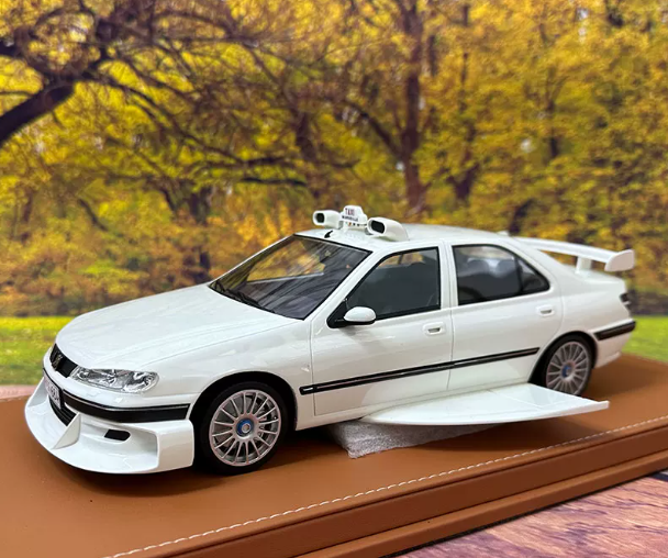 VEHICLE Art 1:18 Peugeot 406 TAXI 2001 ZY 13 Resin Diecast Model