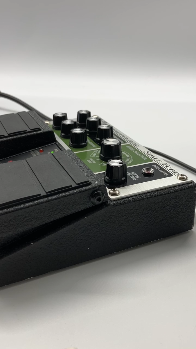 Boss RE-20 Roland Space Echo RE-201 2021 w/Box Working