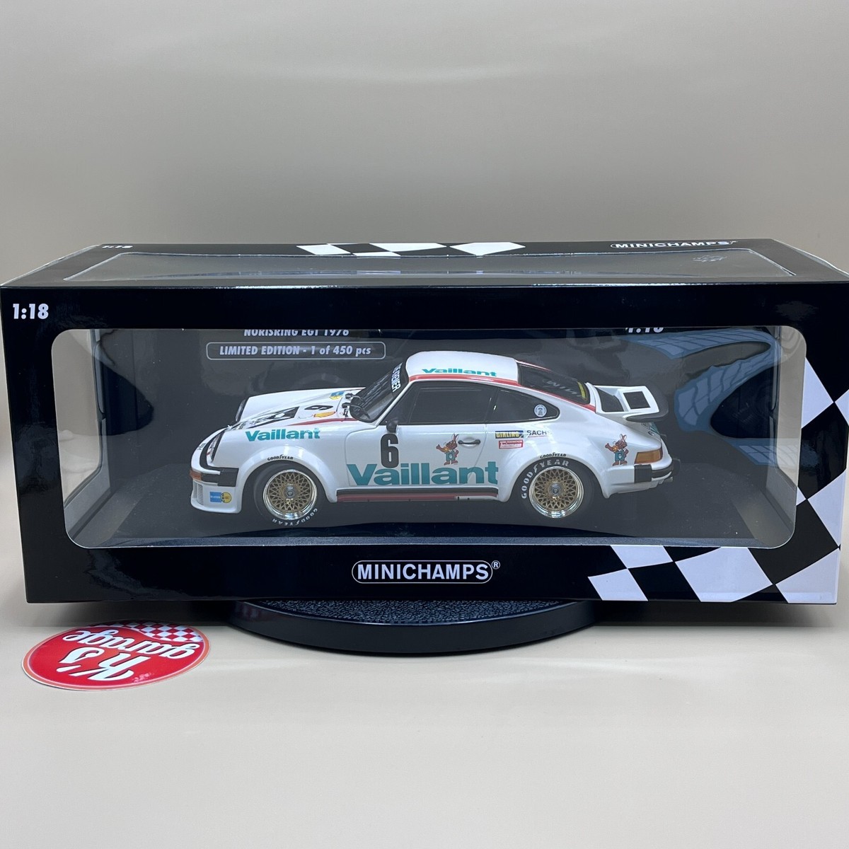MINICHAMPS 1/18 Porsche 934 Bob Wollek #6 NORISRING EGT 1976