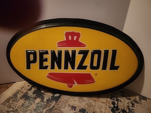 Vintage Pennzoil Hard Plastic Acrylic, Authentic MINT