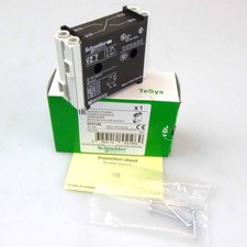 Schneider Electric Auxiliary Contact VZ7 055196 Original Packaging