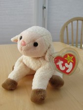 Ewey the Lamb (smiling) soft stuffed toy | Ty Beanie Babies