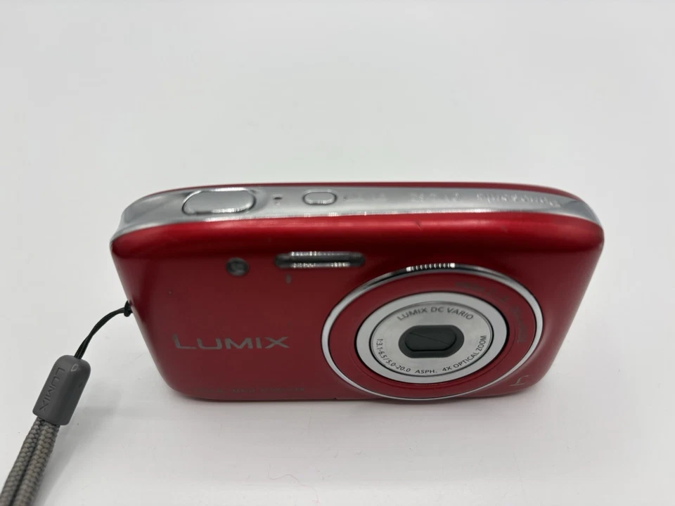 Panasonic LUMIX DMC-S2 14.1MP Digital Camera - Red, photo 4 of 5