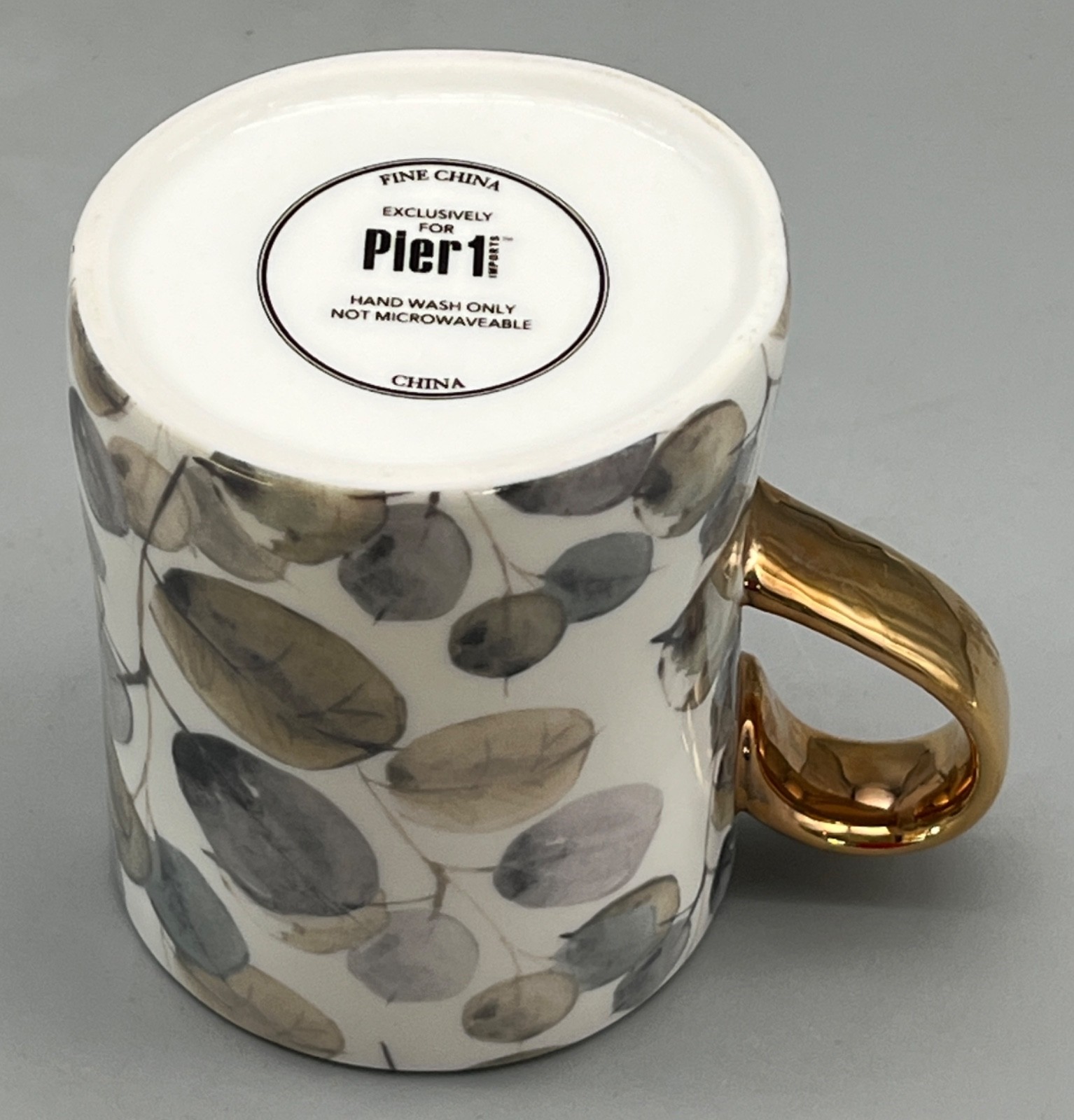 Pier 1 Imports Ceramic Coffee Tea Mug Cup Leaves Leaf Sleek Modern Gold Handle