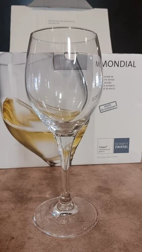 Schott Zwiesel Mondial Wine Glass - Thumbnail 2