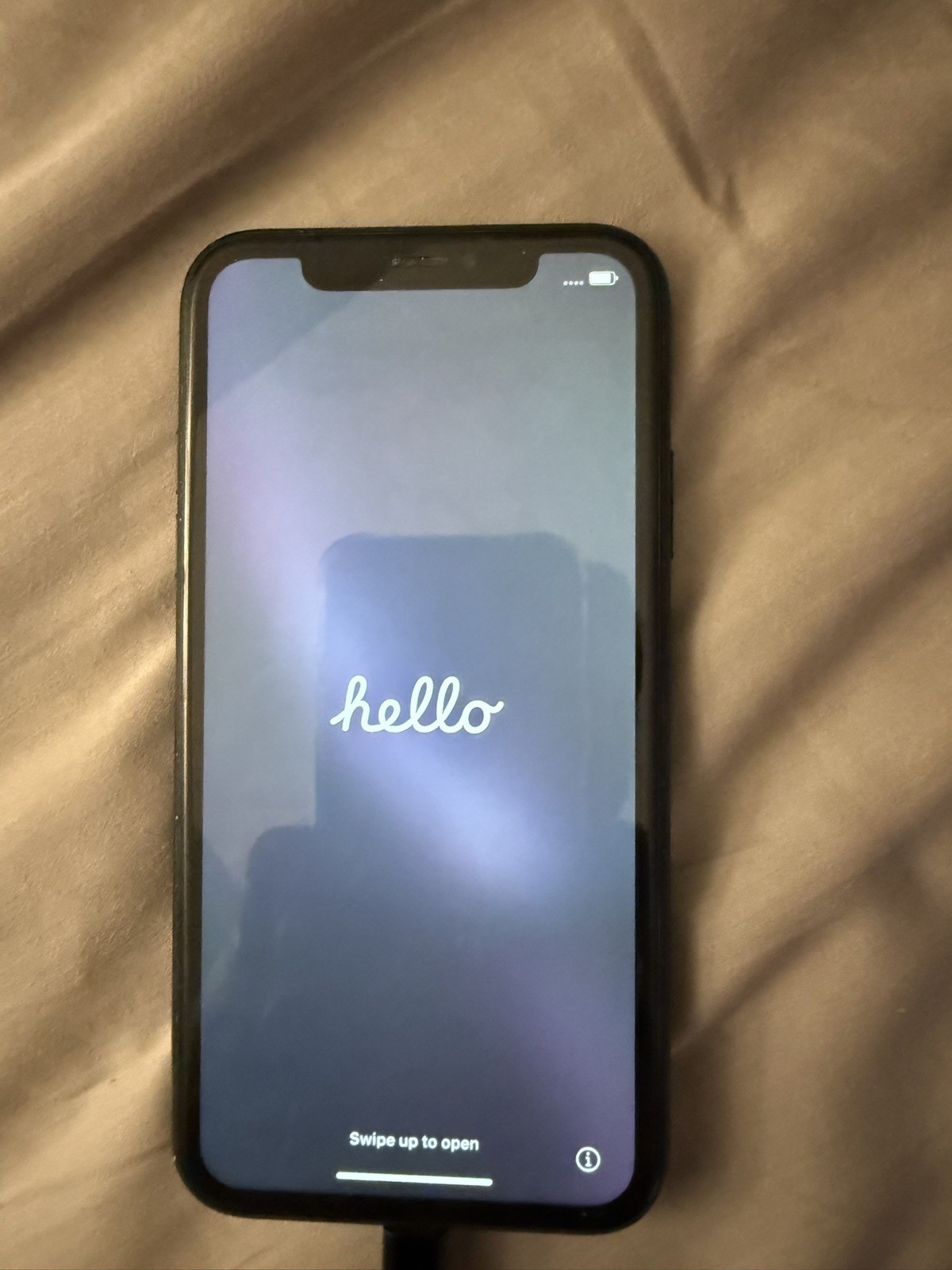 Apple iPhone XR 64GB Factory Unlocked Cracked Back Glass