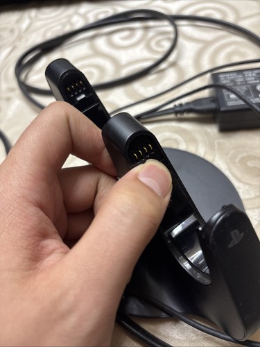 “Untest” Sony DualShock 3 PS3 Official Charging Station Dock SONY CECH-ZDC1U - Picture 4 of 6