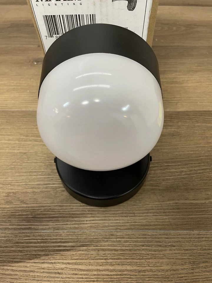 Maxim 51116FTBK Michelle 5" Alto LED Aplique de Pared Exterior - Negro - Foto 2 de 2