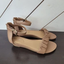 NEW Kenneth Cole Reaction Womens 9.5 Great Scrunch Tan Ankle Strap Sandals
