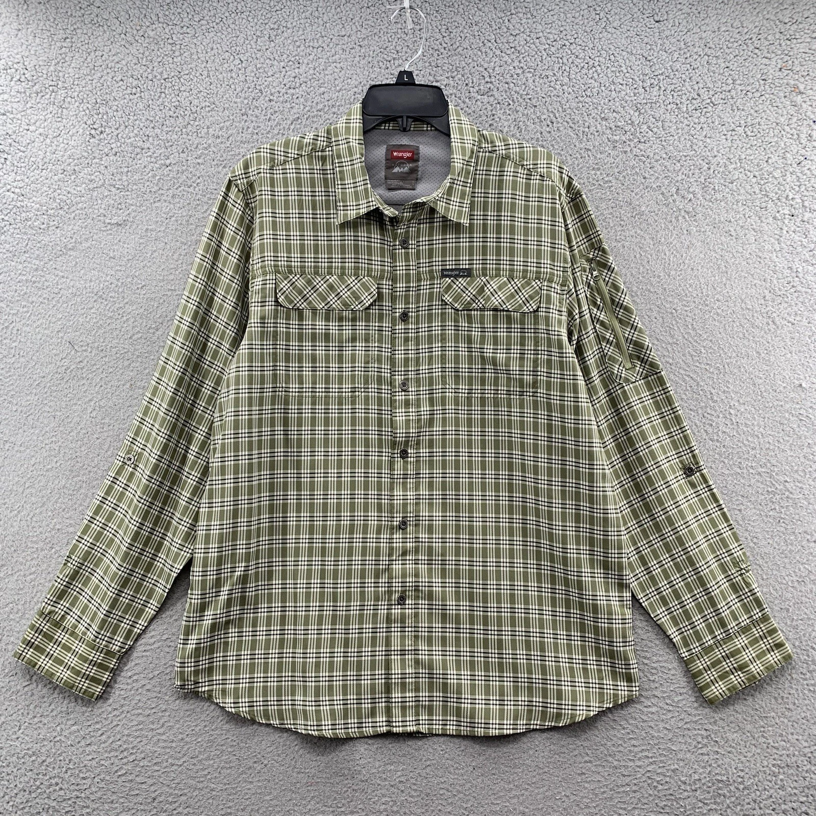 Wrangler Outdoor Men Size L Shirt Green Plaid Button Up Lightweight Long Sleeve