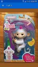 NIB WowWee Fingerlings Baby Monkey - SOPHIE - White