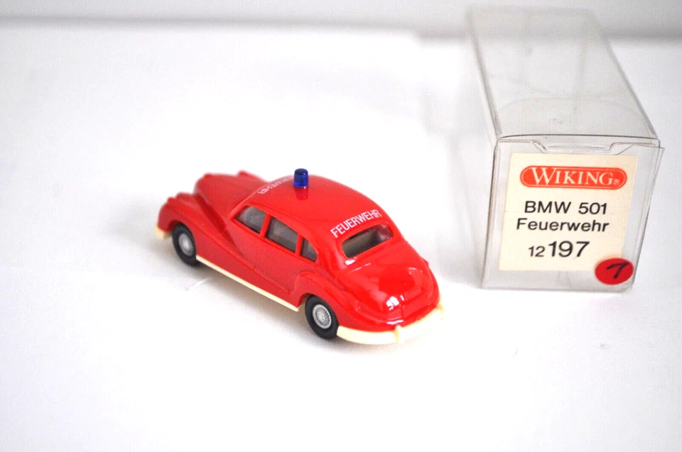 Wiking 197/1B 1952 BMW 501 («FEUERWEHR») пожарный седан с типом «B» свет - новый с коробкой - Изображение 4 из 4