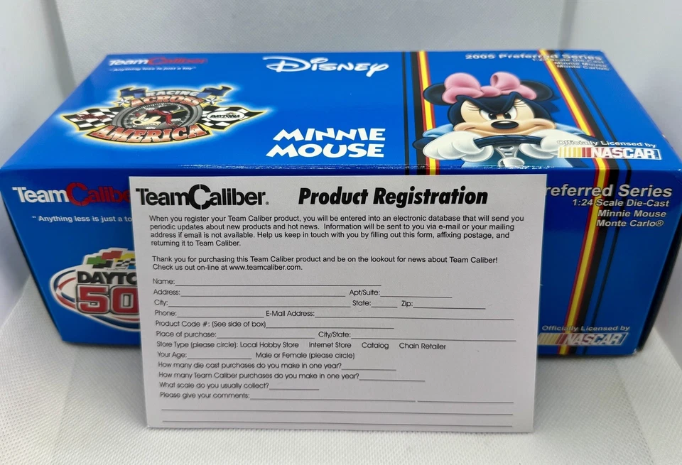Team Caliber Disney Edition 2005 Daytona 500 NASCAR Minnie Mouse 1:24 New Cond - Image 3 of 4