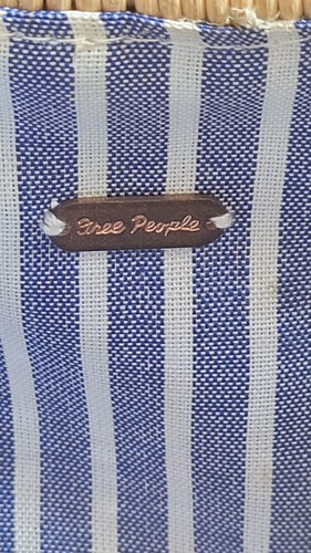Free People Small Woven Basket Clutch w/Shoulder Chain New w/o Tags - Picture 4 of 4