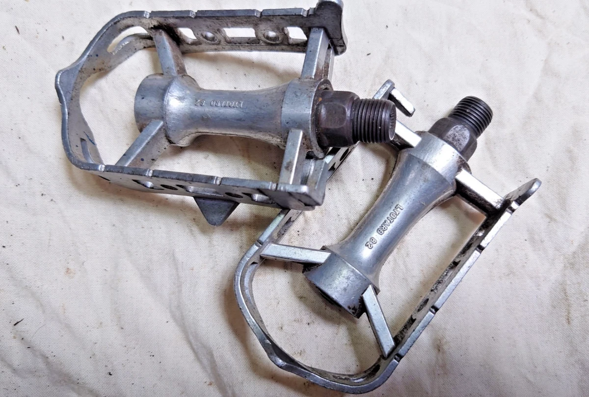 PEDALES  LYOTARD   VELO ANCIEN aluminium EUR 20,00 - FR