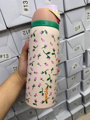 Owala - UO Exclusive Limited FreeSip Roses Tea Time 32 oz Stainless Water Bottle