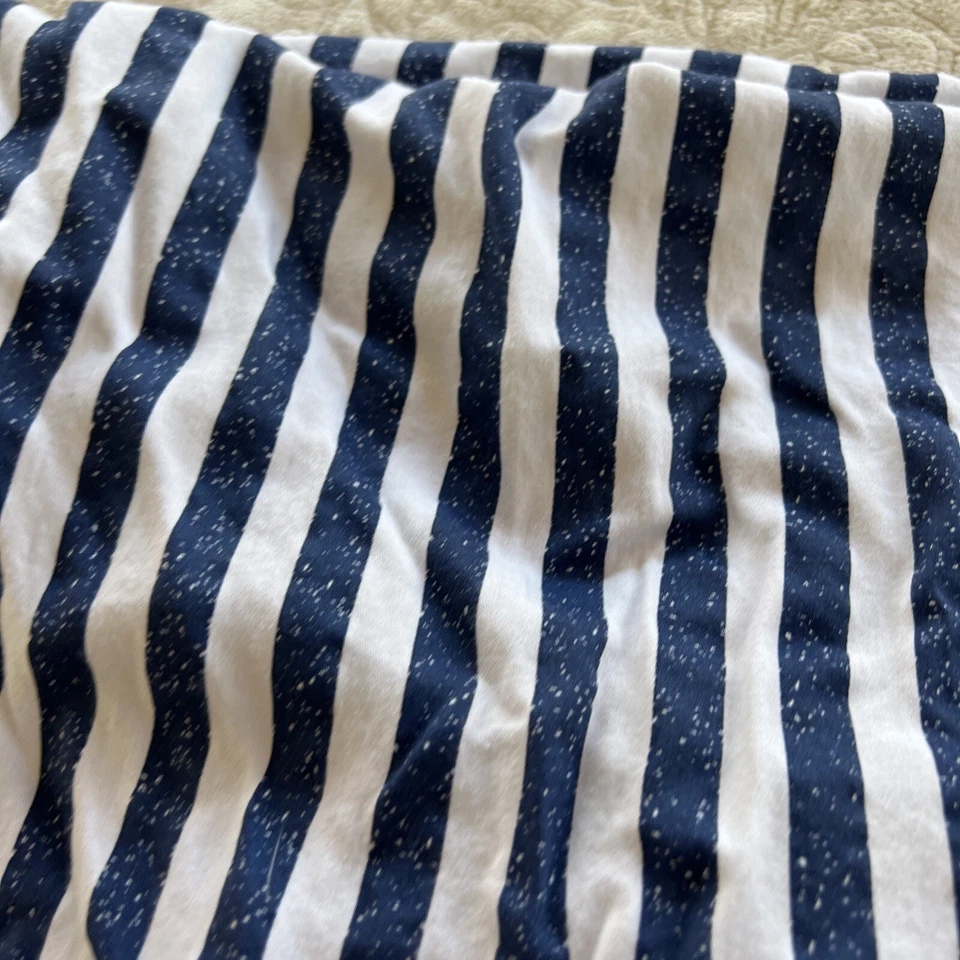 Sábana bajera ajustable a rayas azul marino blanco para niños Babies R Us cama para niños pequeños Foto 3 de 4