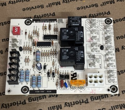 Armstrong R40403-003 Furnace Control Board 1138-100 1138-83-1003A Checked