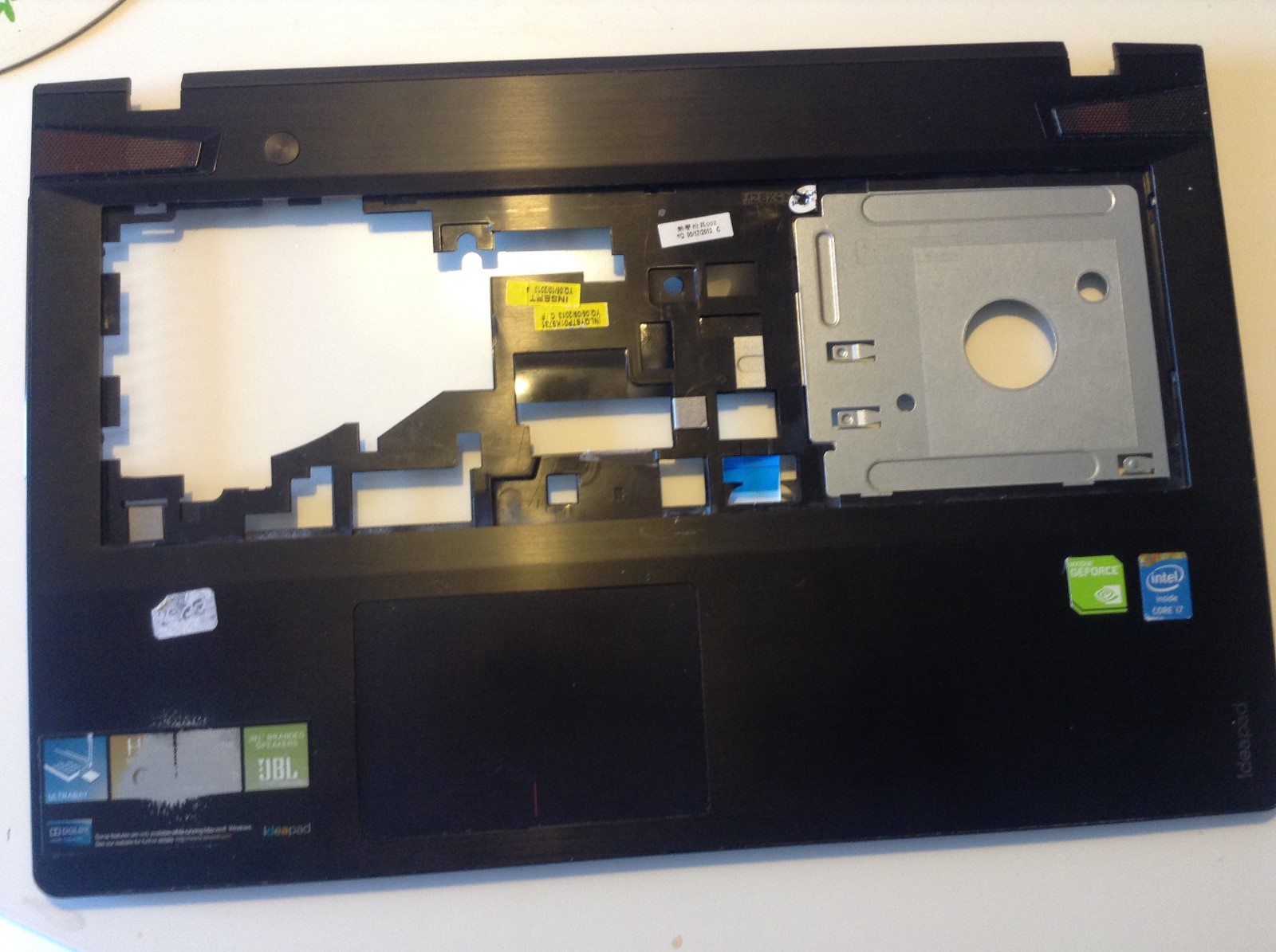 Lenovo IdeaPad Y510P Gaming Laptop Palmrest Touchpad Power Button