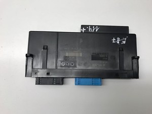 BMW 1 Serie E87 2009/03-12 LCI 120 118d ECU Körper Hängewaage Modul Einheit