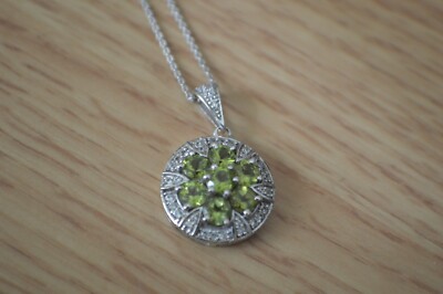 2,65ct Arizona Peridot / Zirkon 20'' Kette Platin über feinem Sterlingsilber