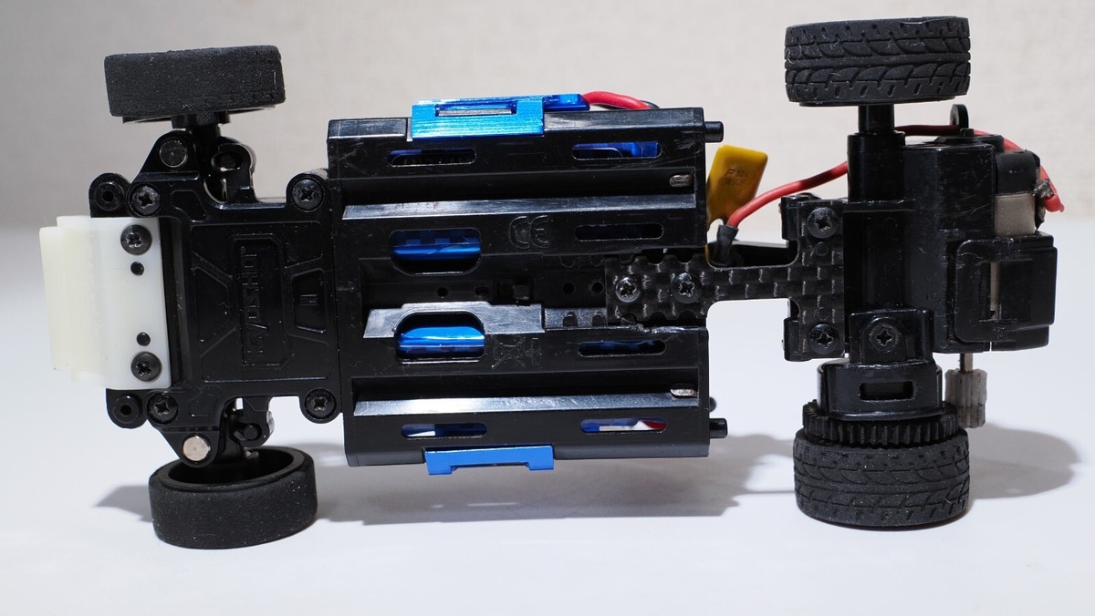 Kyosho Mini-Z MR-03 RM ASF Audi A4 DTM 2005 chassis & body
