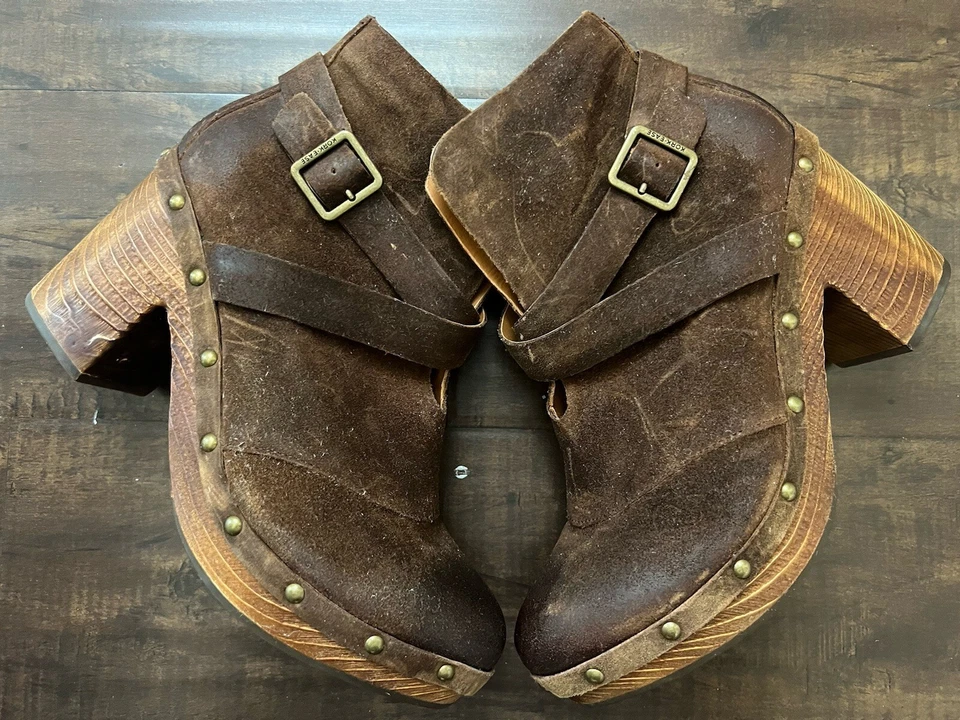 KORK-EASE Studded RAZZOLI Leather Clogs Ankle  distressed Boots Booties sz 9 - Image 2 of 4