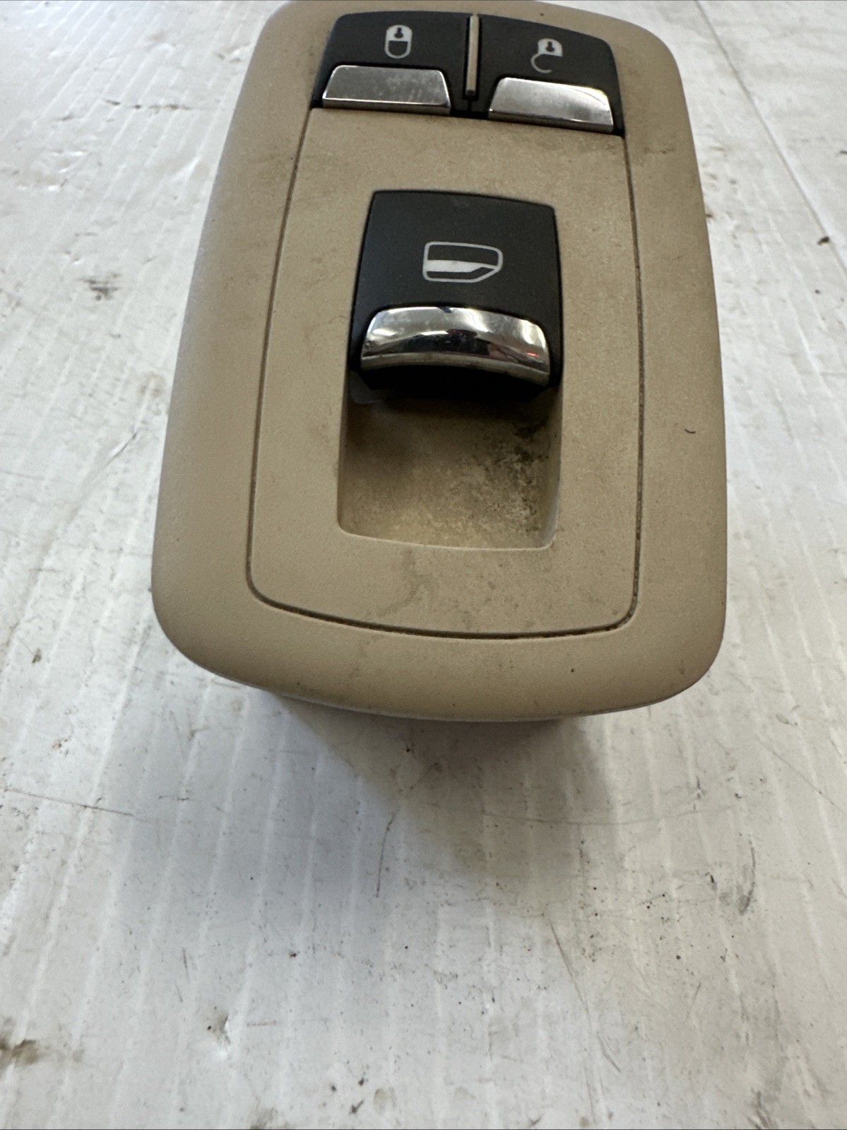 Maserati Ghibli 2014-2020 Front Window switch