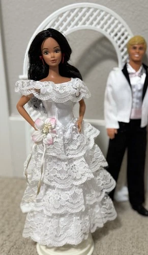 VTG SUPERSTAR ERA BARBIE WEDDING DAY DRESS GENUINE BARBIE Doll OUTFIT-NO DOLL