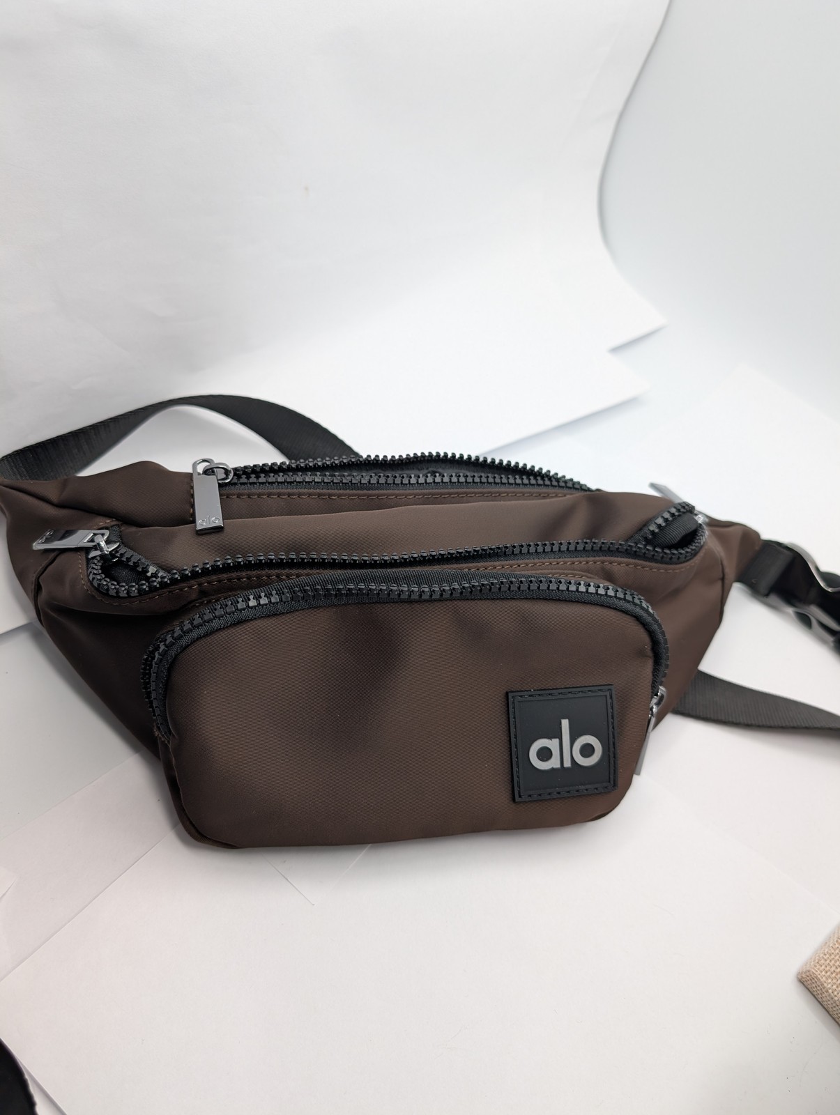 Alo Yoga Traverse Riñonera Bolso Cinturón Marrón AD465U Talla Única Unisex Ropa Activa