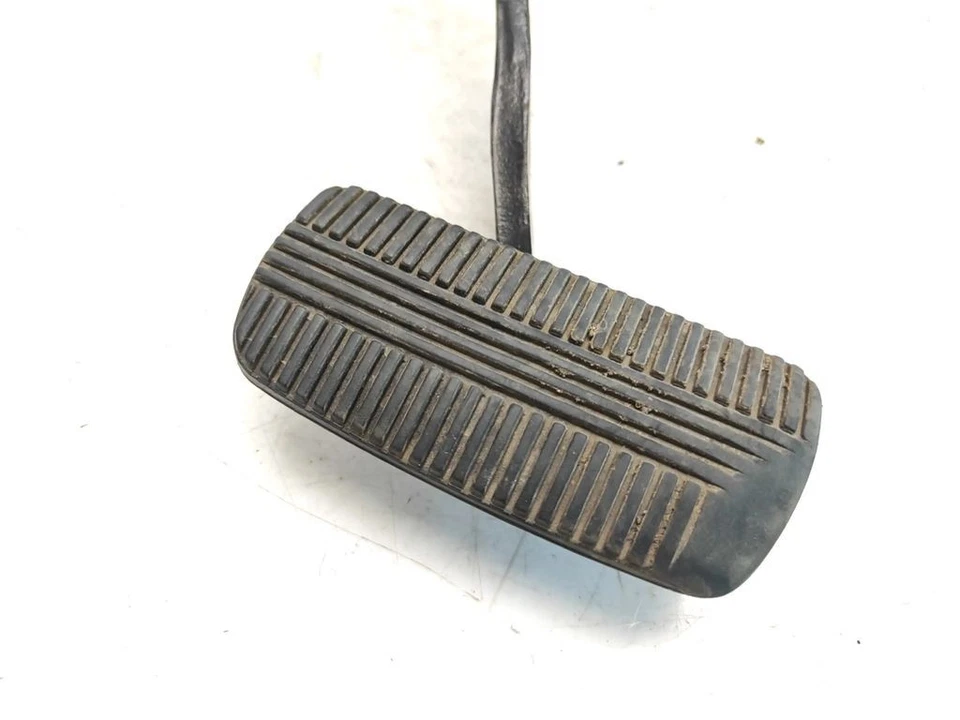 2007 Nissan Pathfinder R51 LHD 2.5dCi Auto-Gearbox Brake Pedal 46501EA00B - Image 2 of 4