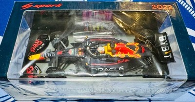 Red Bull Racing RB18 Max Verstappen 2022 Weltmeister Maßstab 1:43 Modell