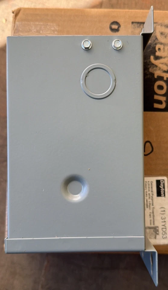 Transformador de propósito general Dayton 31YD55 0,75 KVA 60 Hz 1 PH nuevo Foto 3 de 4