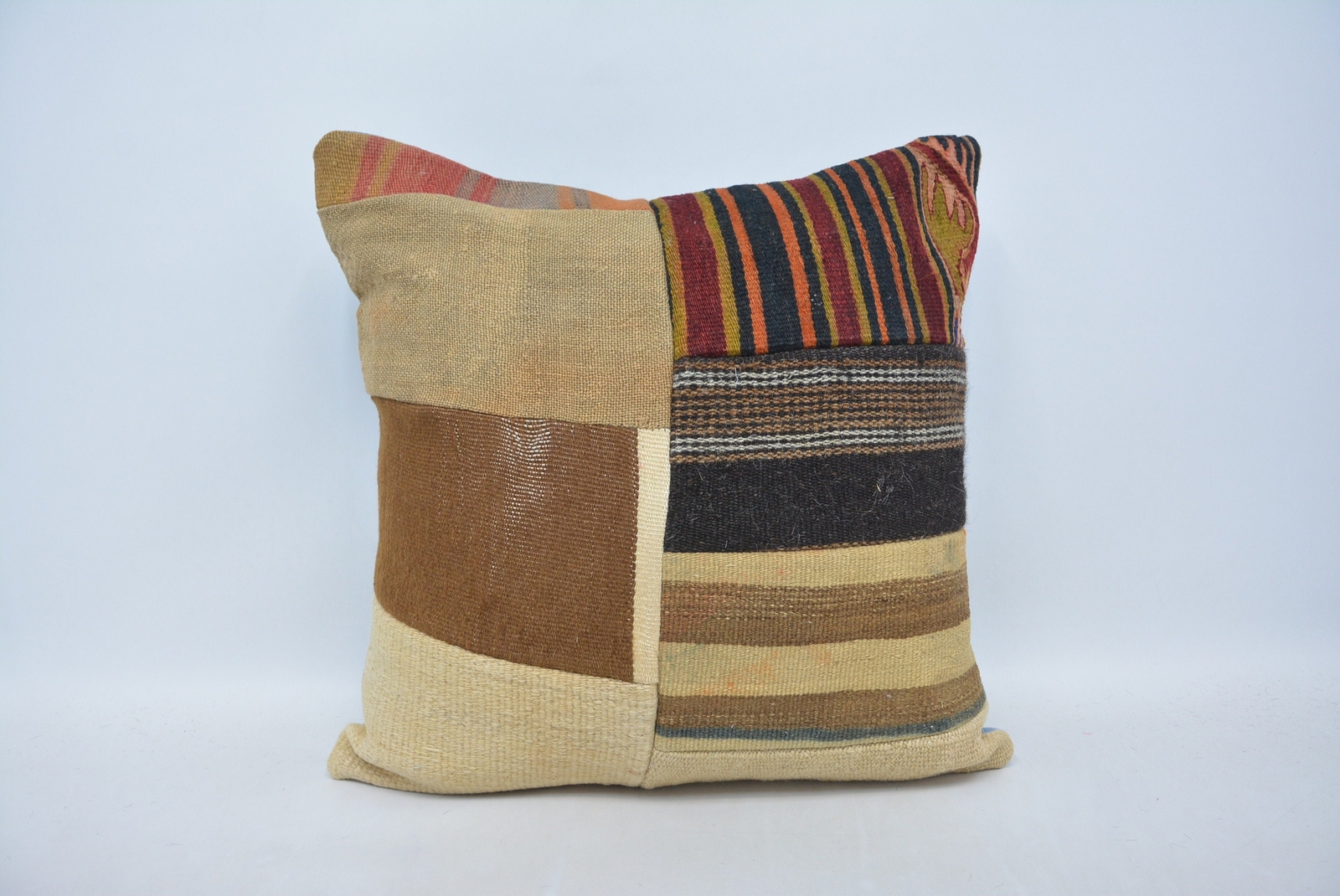 Designer Pillows, 22