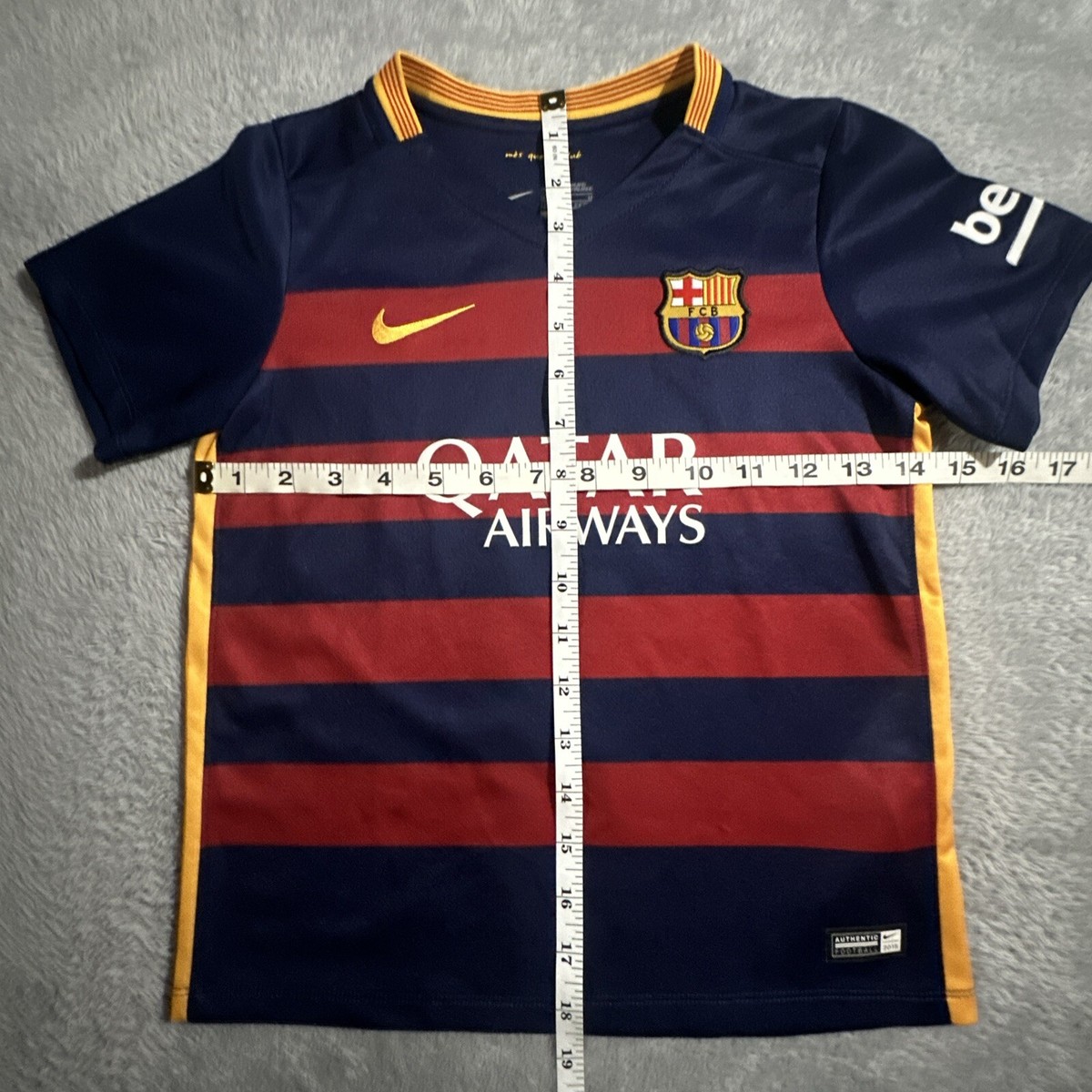 Barcelona Nike Soccer Jersey Kids Children Sz M 5/6 Years #6 EVER
