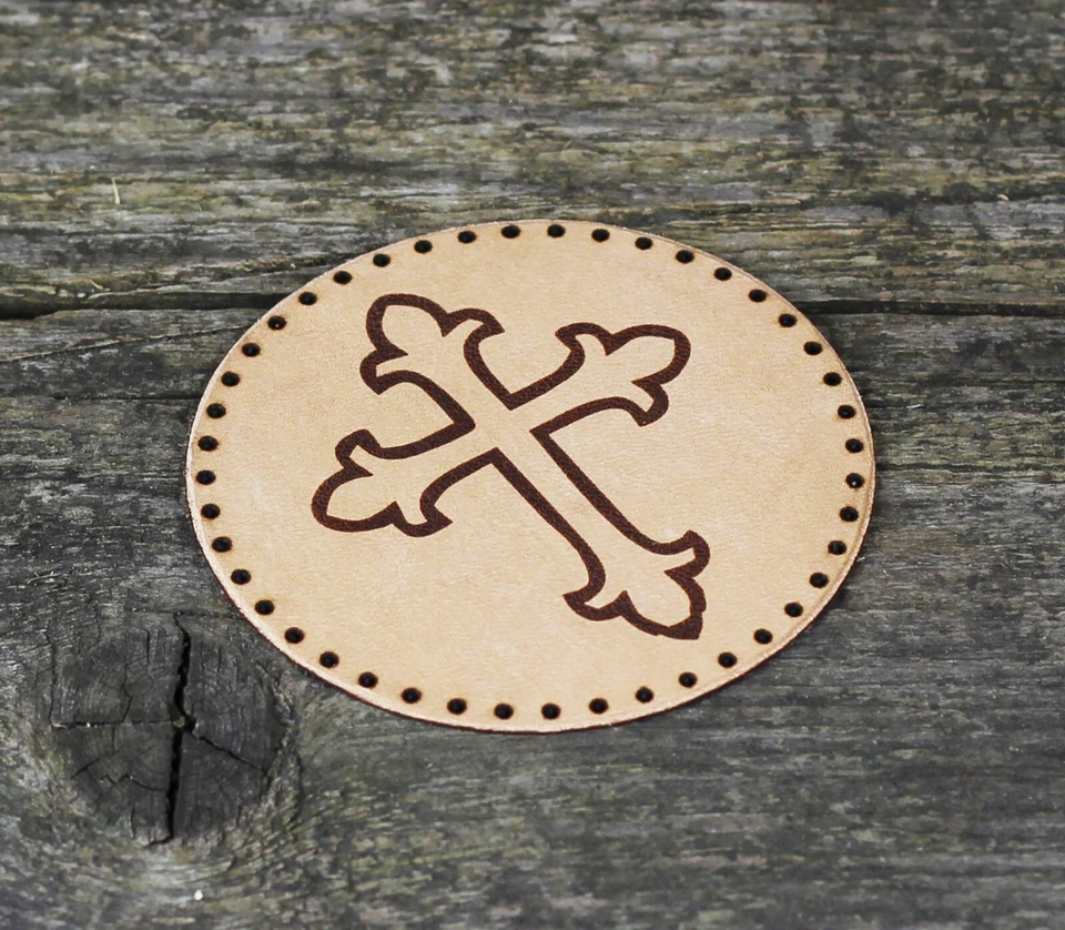 Cross leather patch, Religious sew, Christian accessories, Leather accessories. - Image 3 of 4